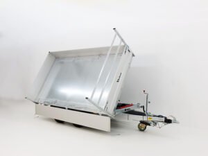 Debon-Dreiseitenkipper-DDK-180×306-26tE-PumpeRampenStutzen01.jpg