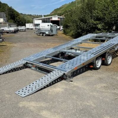 Autotransporter Böckmann AH 4321/30 - hydraulisch kippbar mit Seilwinde
