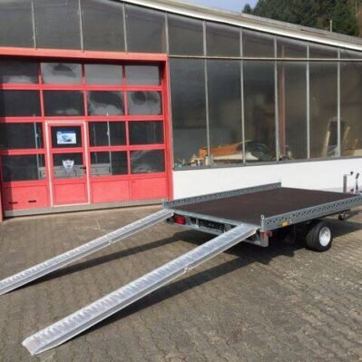 Autotransporter Stema Carrier XL - Intelligenter Anhänger mit 100 km/h