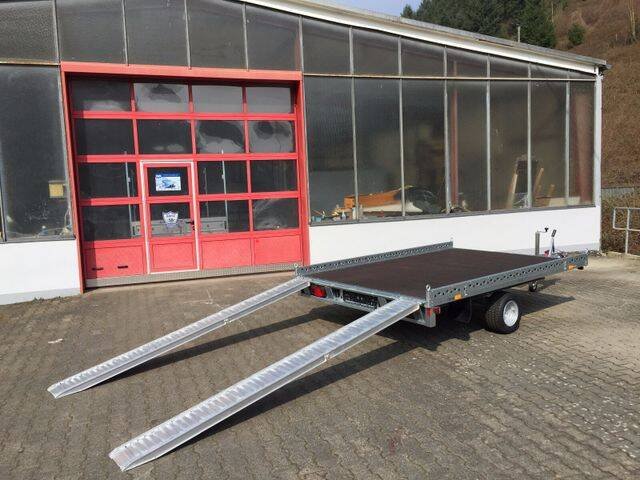 Autotransporter Stema Carrier XL - Intelligenter Anhänger mit 100 km/h
