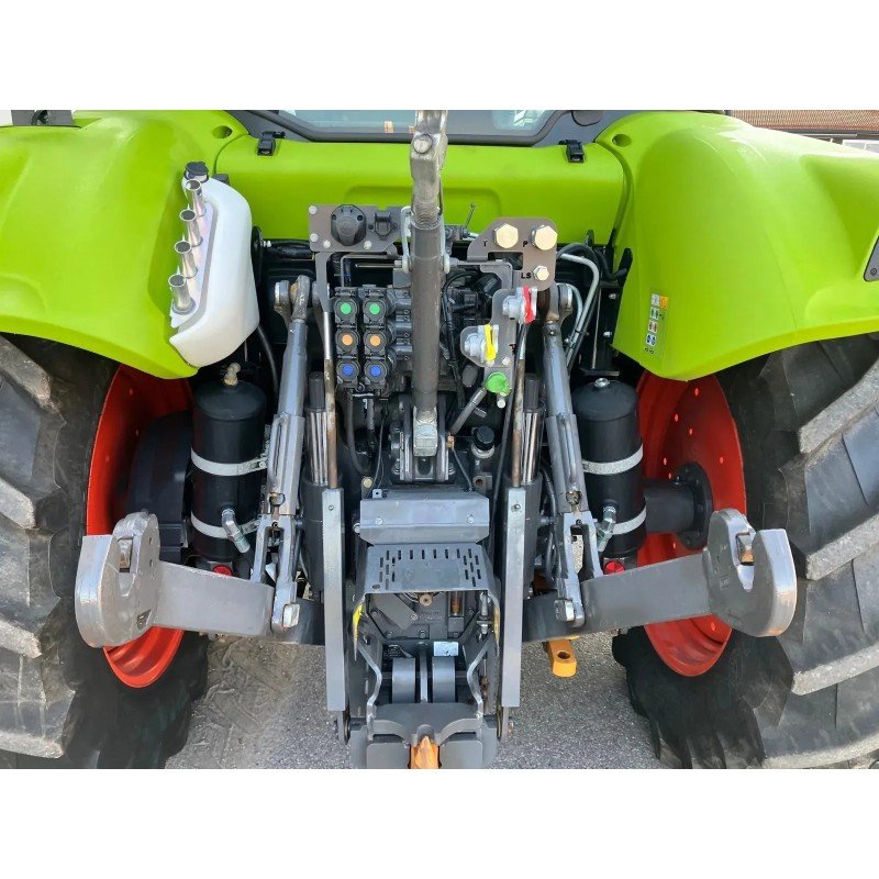 claas-arion-420-1-1.jpg