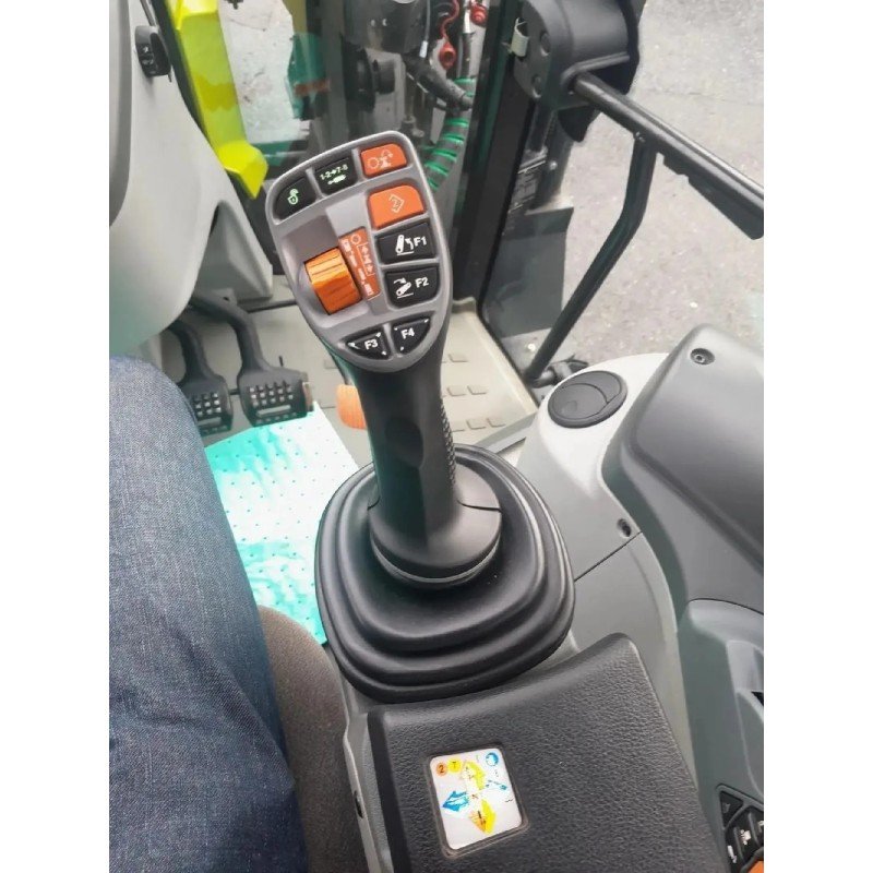 claas-arion-440-cis-5-1.jpg