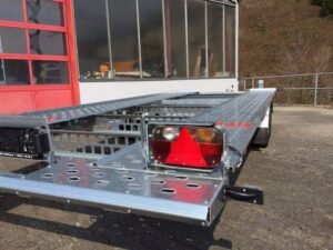 fahrzeugtransporter-kippbar-stema-atour-5m.jpg