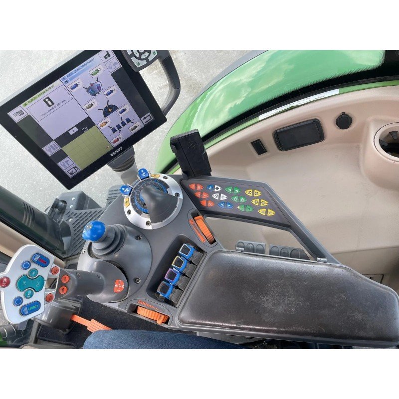 fendt-724-profiplus-1-1.jpg