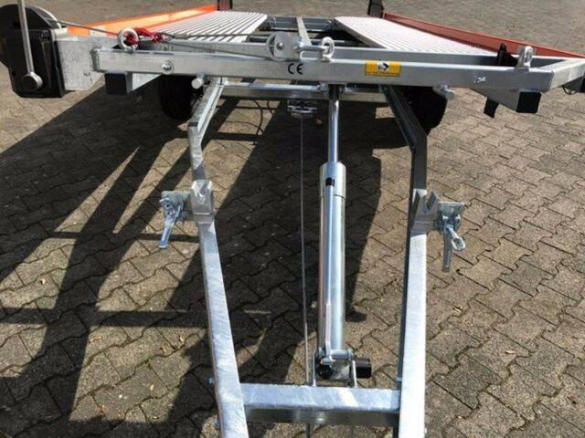 hydraulisch-kippbarer-anhaenger.jpg