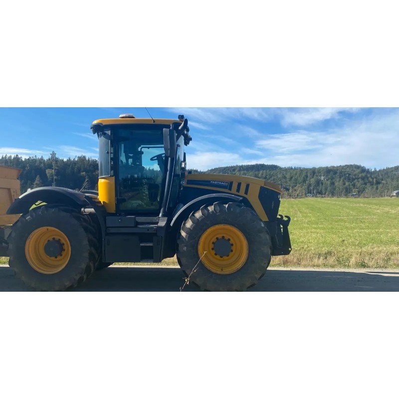 jcb-4220-fastrac-1-3.jpg