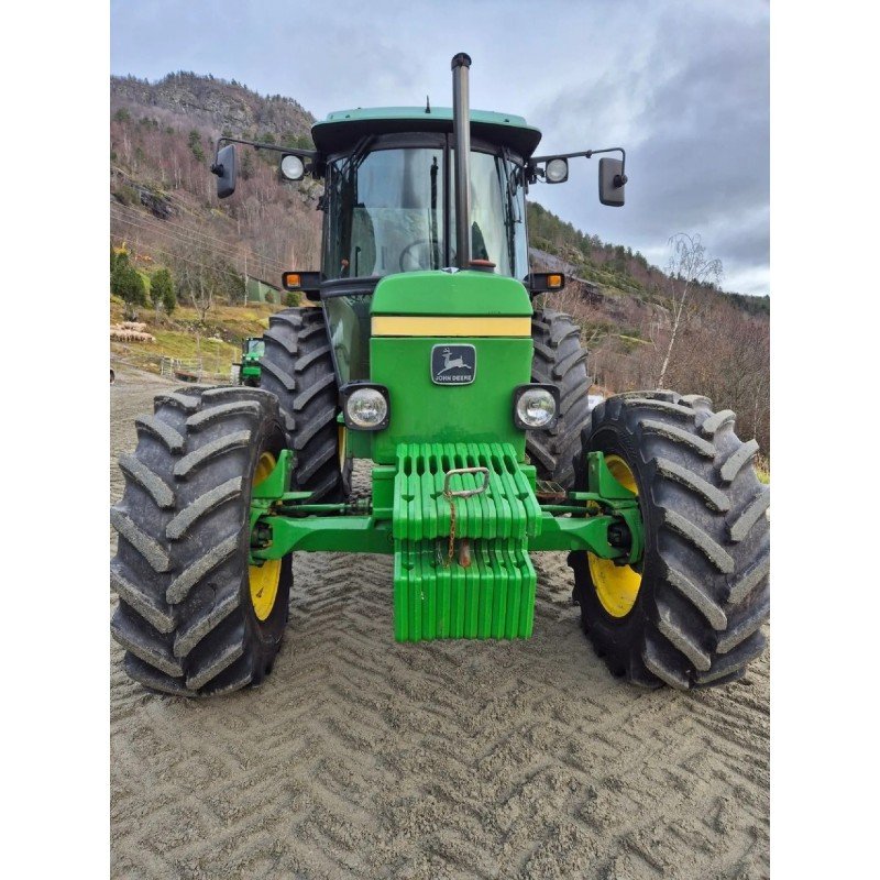 john-deere-2850-10-1.jpg