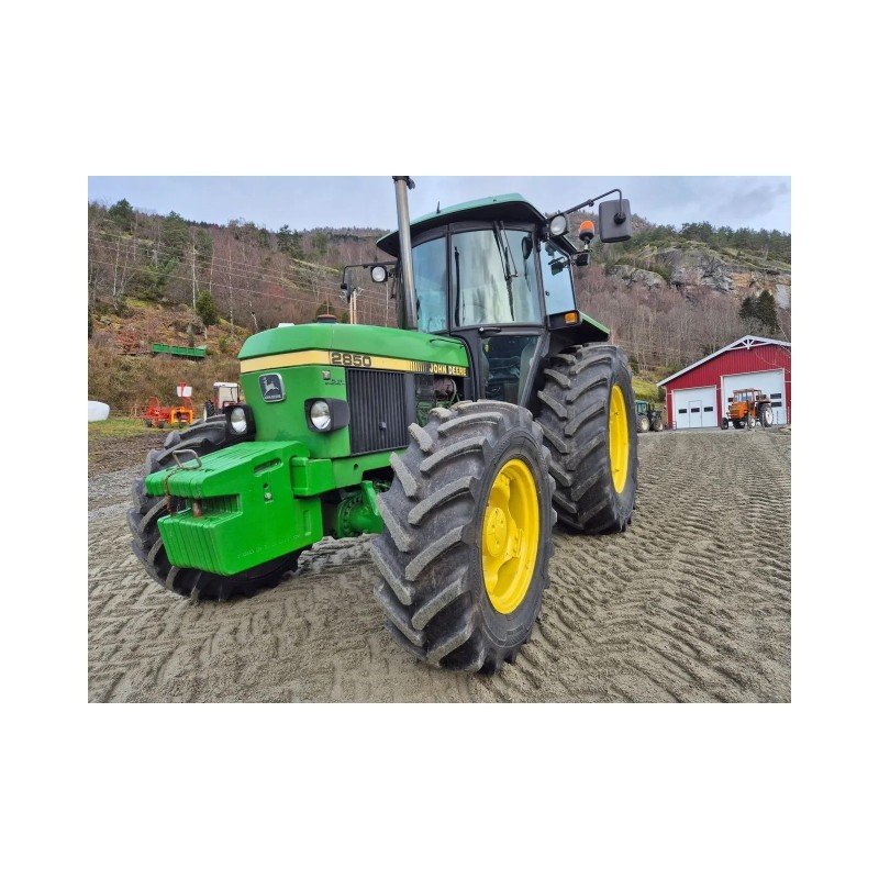 john-deere-2850-7-1.jpg