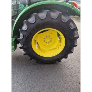 john-deere-5075e-1-1.jpg