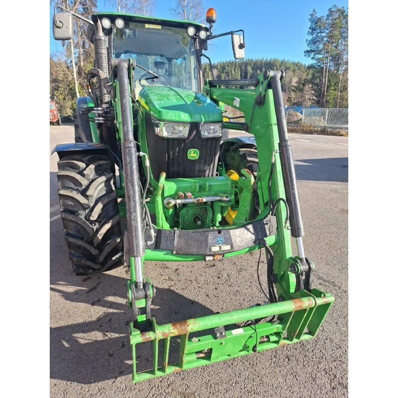 john-deere-5115m-2-1.jpg