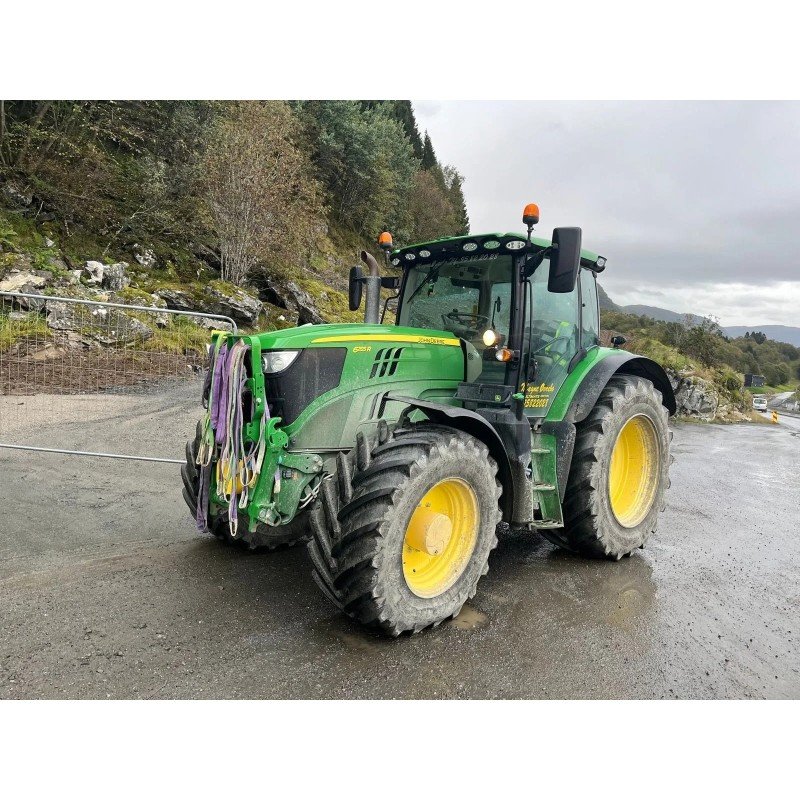 john-deere-6230-premium-2-1.jpg