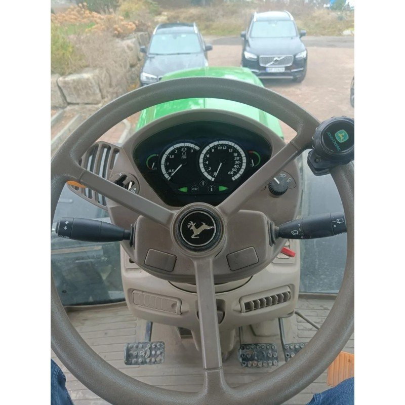 john-deere-6230-premium-4-1.jpg