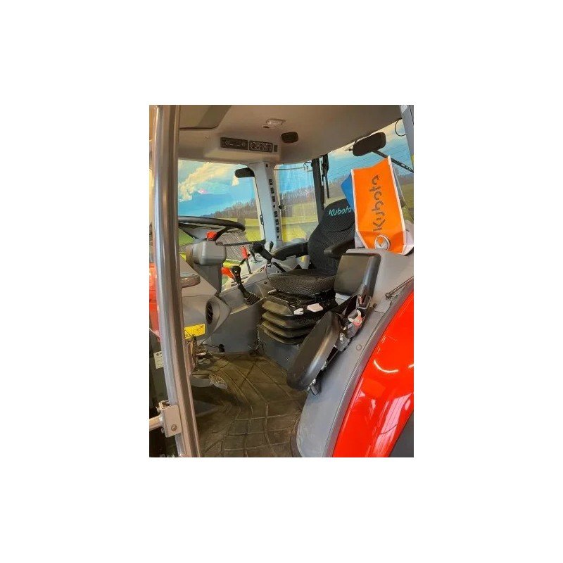 kubota-m5-112-12-1.jpg