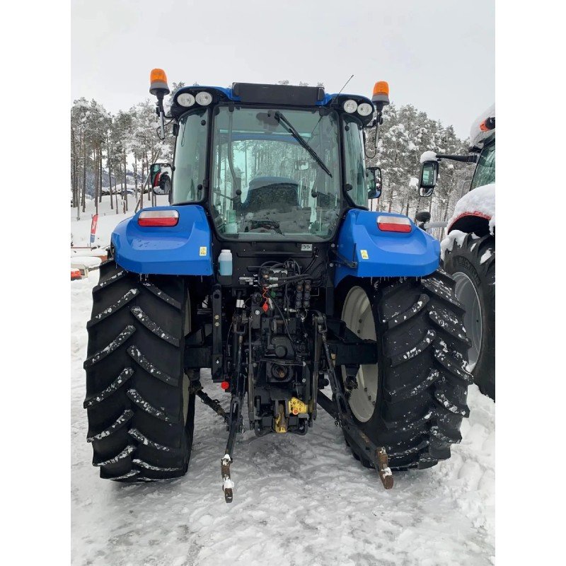 new-holland-t6-140-6-1.jpg