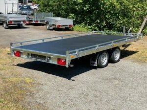 saris-autotransporter-kaufen-toeffi.jpg
