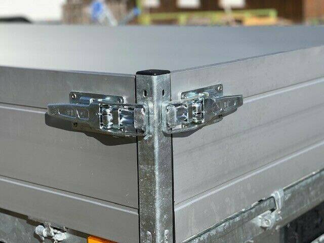 Dreiseitenkipper Saris K3 356 184 2700 - elektrisch mit Rampenschächten – Bild 9