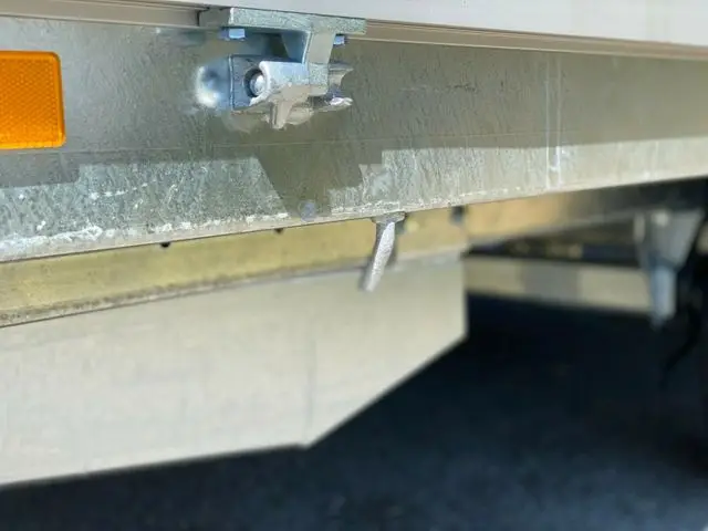 Kastenanhänger Saris PL 406 204 2700 kg - mit niedrig Fahrwerk – Bild 3
