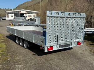 saris-tp-maschinentransporter-heckklappe-1.jpg