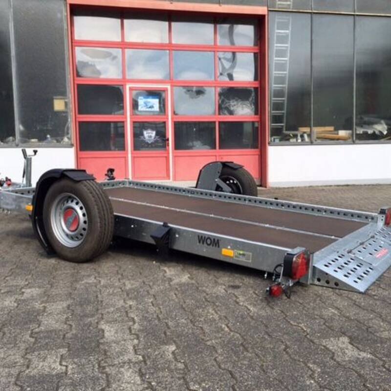 stema-wom-absenkbarer-motorradanhaenger-mit-100-km-h-zulassung-01-2.jpg