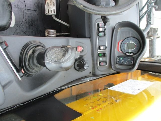 009-1683809001.jpg