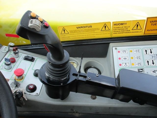 047-1686215825.jpg