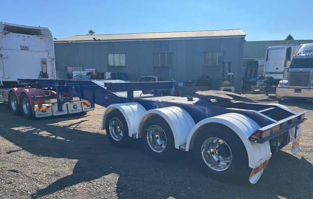 Haulmark Tri/A B-Double 7 m (2000) – Vielseitiger Anhänger für schwere Transporte – Bild 2