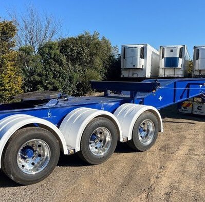 Haulmark Tri/A B-Double 7 m (2000) – Vielseitiger Anhänger für schwere Transporte