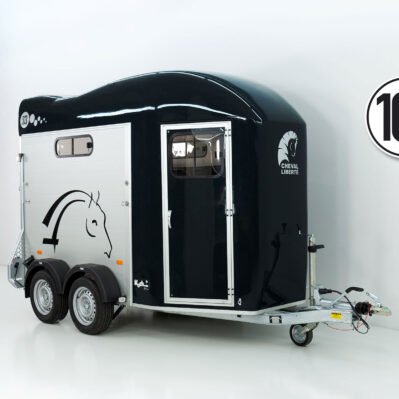 Cheval Liberte Pferdeanhänger GOLD 3 | Premium Pullman 2 | Sattelkammer | schwarz