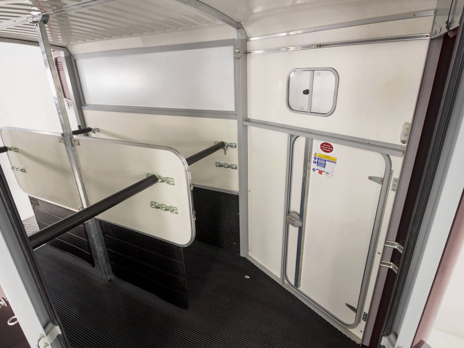 Ifor Williams Pferdeanhänger HB511|Schwarz|Frontausstieg – Bild 7