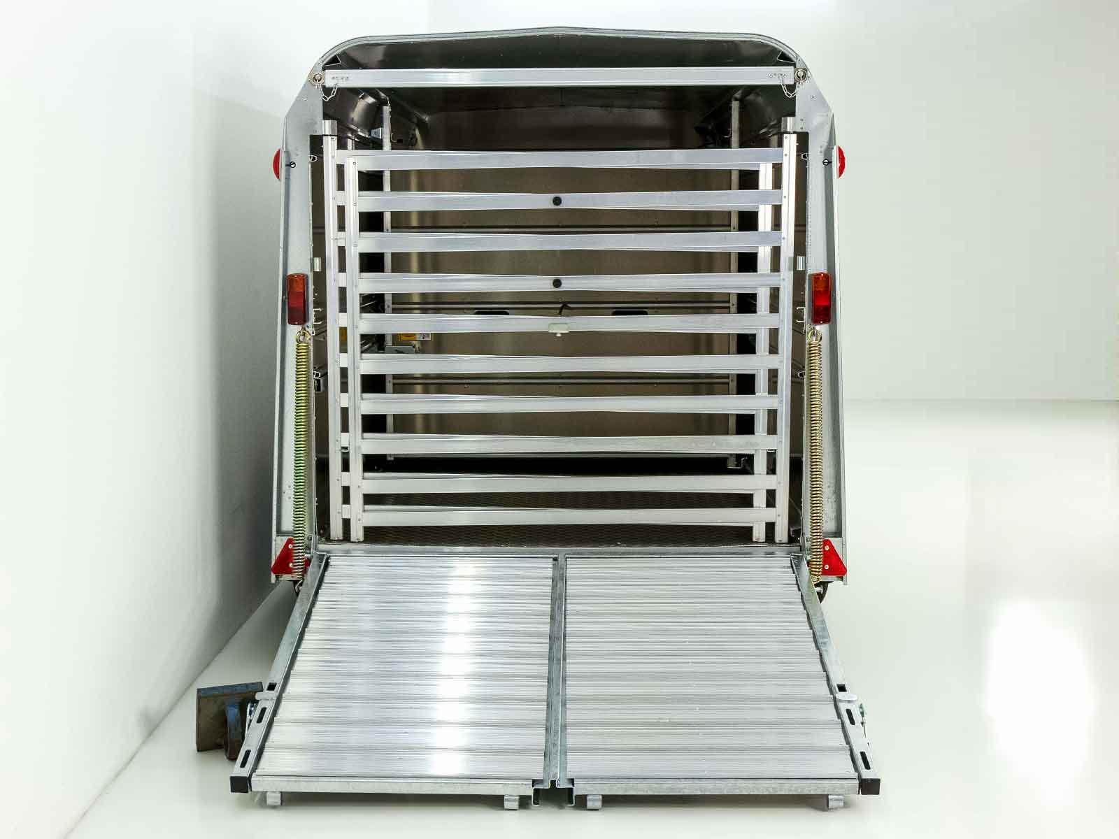 Ifor Williams Viehanhänger TA510 12x6 178x372 cm Höhe: 183 cm | Kombi-Tür – Bild 15