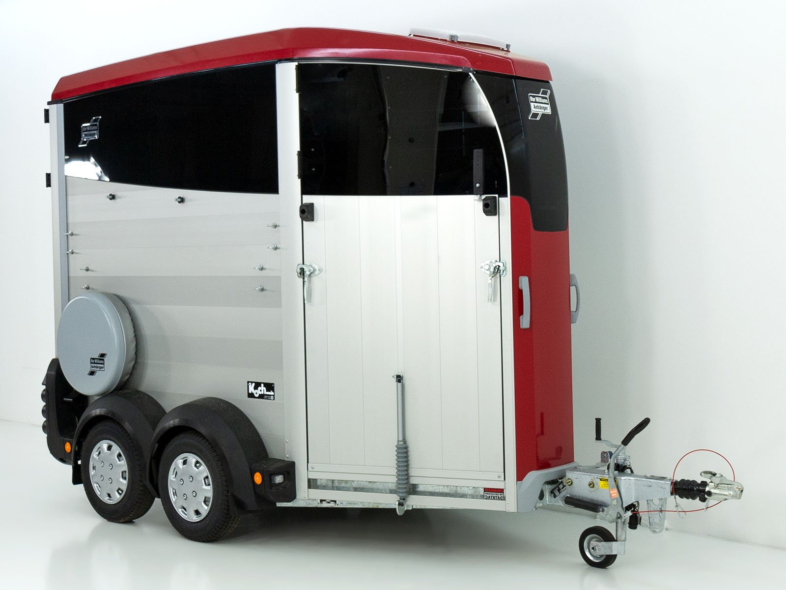 Ifor Williams Pferdeanhänger HBX 403 | Frontausstieg | neues Modell | Rot