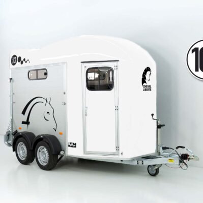 Cheval Liberte Pferdeanhänger GOLD 3 | Premium | Pullman 2 | Sattelkammer | weiß