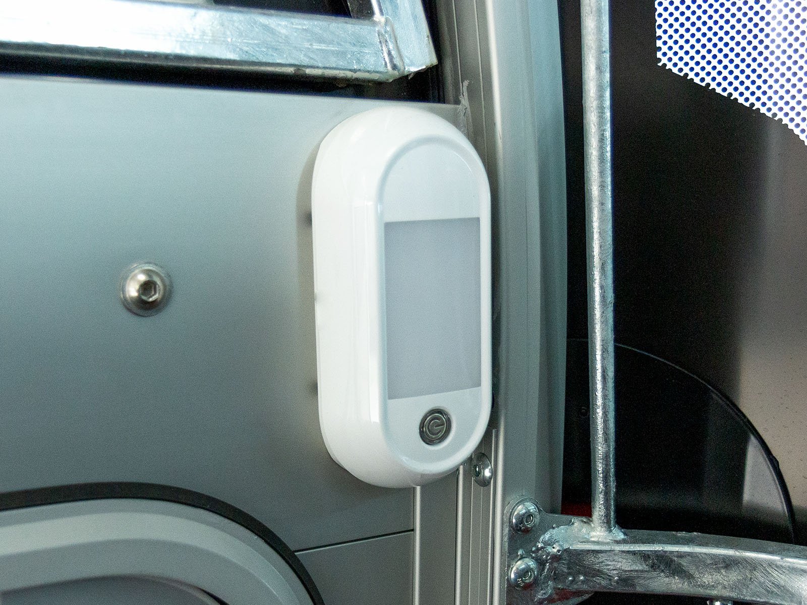 Ifor Williams Pferdeanhänger HBX 403 | Frontausstieg | neues Modell | Schwarz – Bild 15