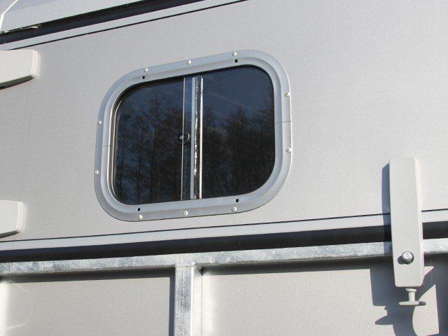 Ifor Williams Pferdeanhänger HB506|Frontausstieg – Bild 2