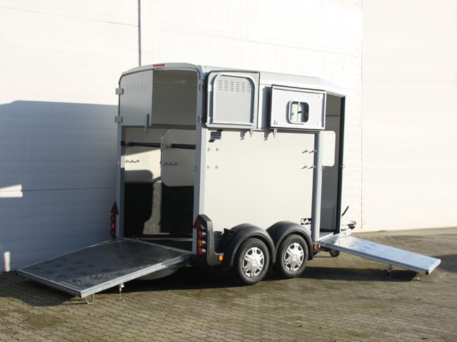 Ifor Williams Pferdeanhänger HB506|Frontausstieg – Bild 6