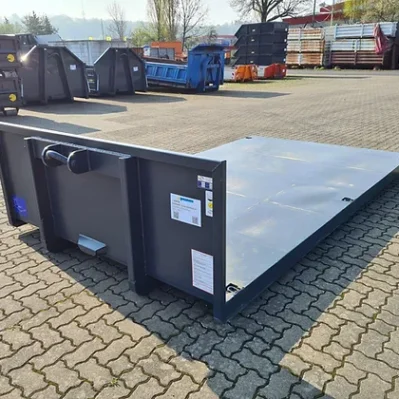 Urbane Plattform auf Rädern (4 m) – Mobil und robust