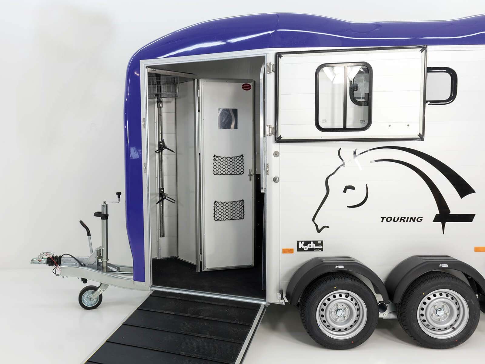 Cheval Liberte Pferdeanhänger Touring Country | Sattelkammer | Frontausstieg | blau – Bild 12