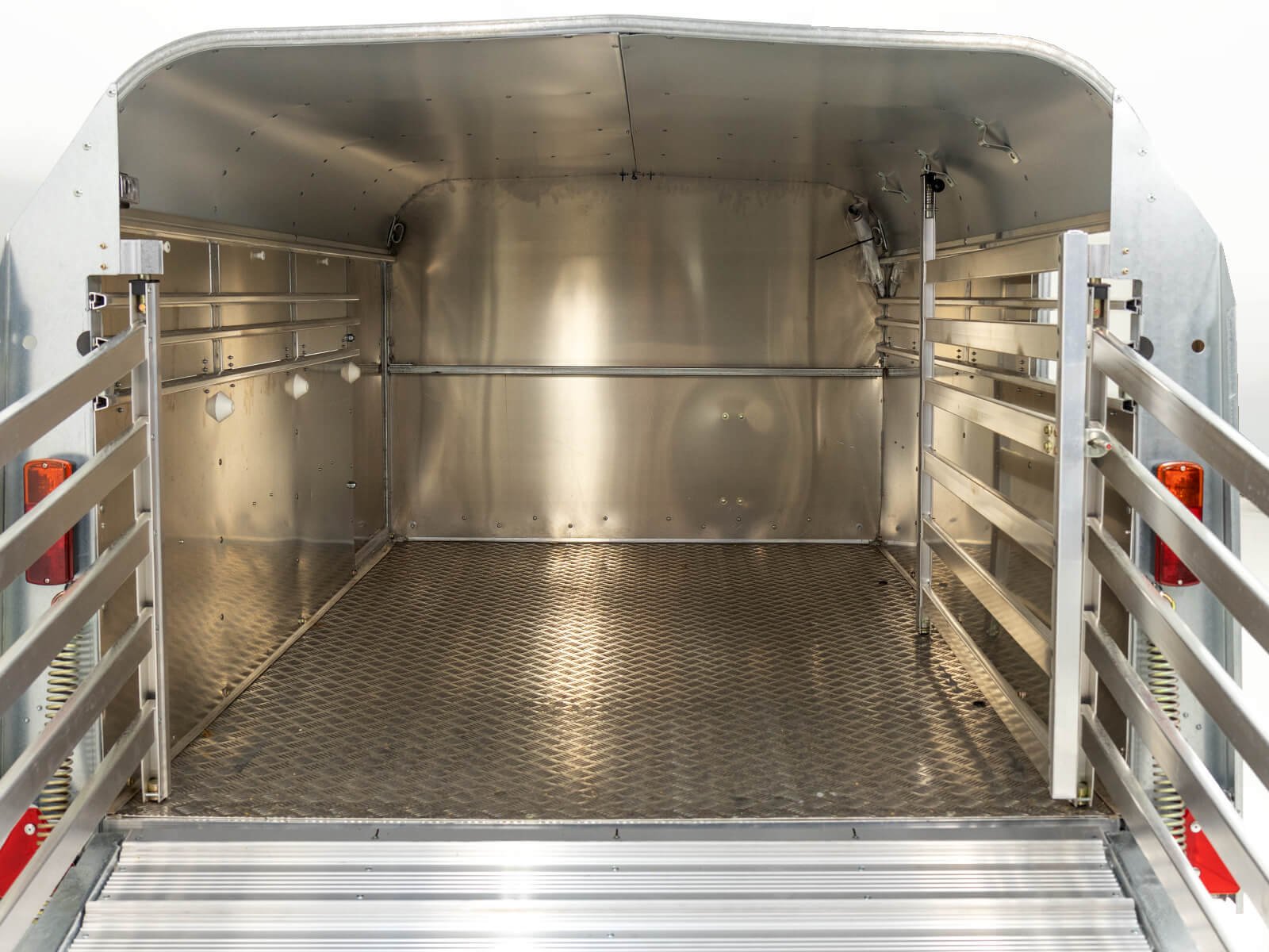 Ifor Williams Viehanhänger TA5 156x250 cm Höhe: 120 cm | 2,7t – Bild 17