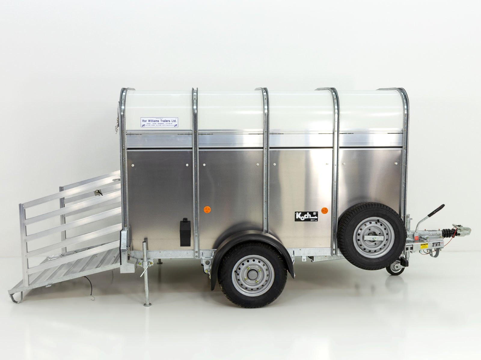 Ifor Williams Schaf- und Kälberanhänger P8G 124x250 cm Höhe: 120 cm | 1,4t – Bild 8