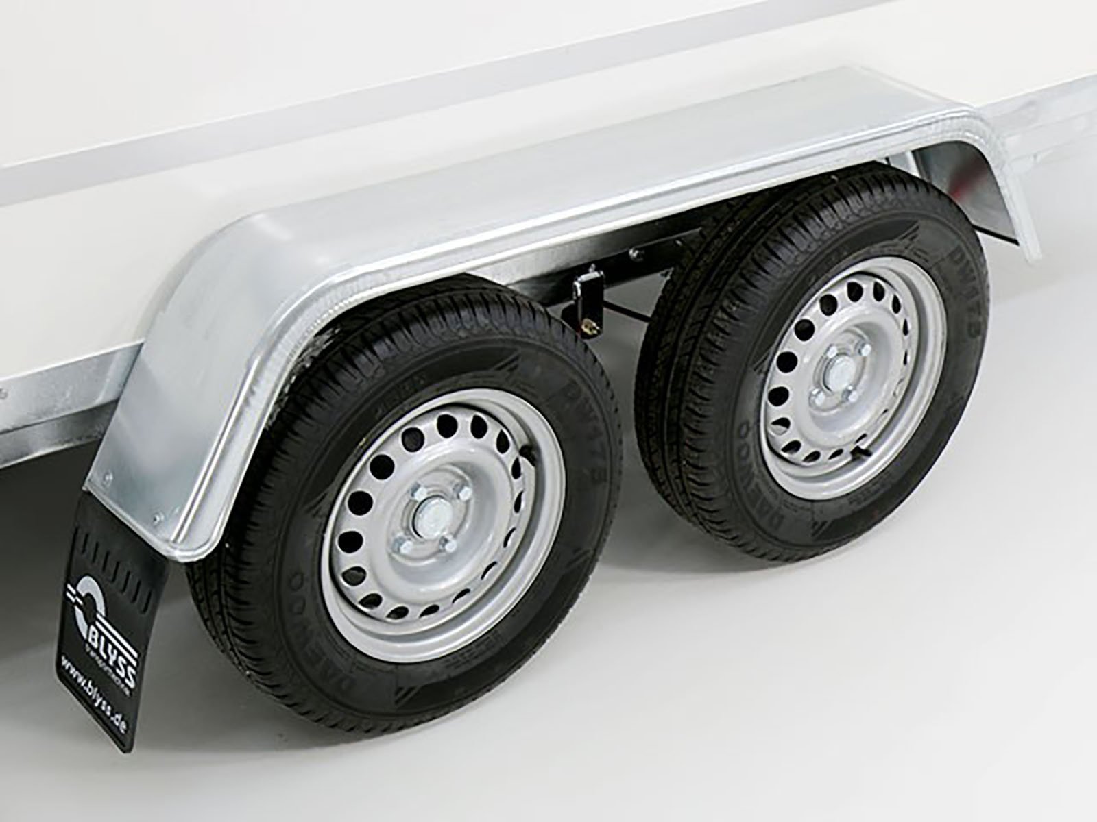Blyss Kofferanhänger 146x304cm Höhe: 180cm 2,0t | AKTION – Bild 9