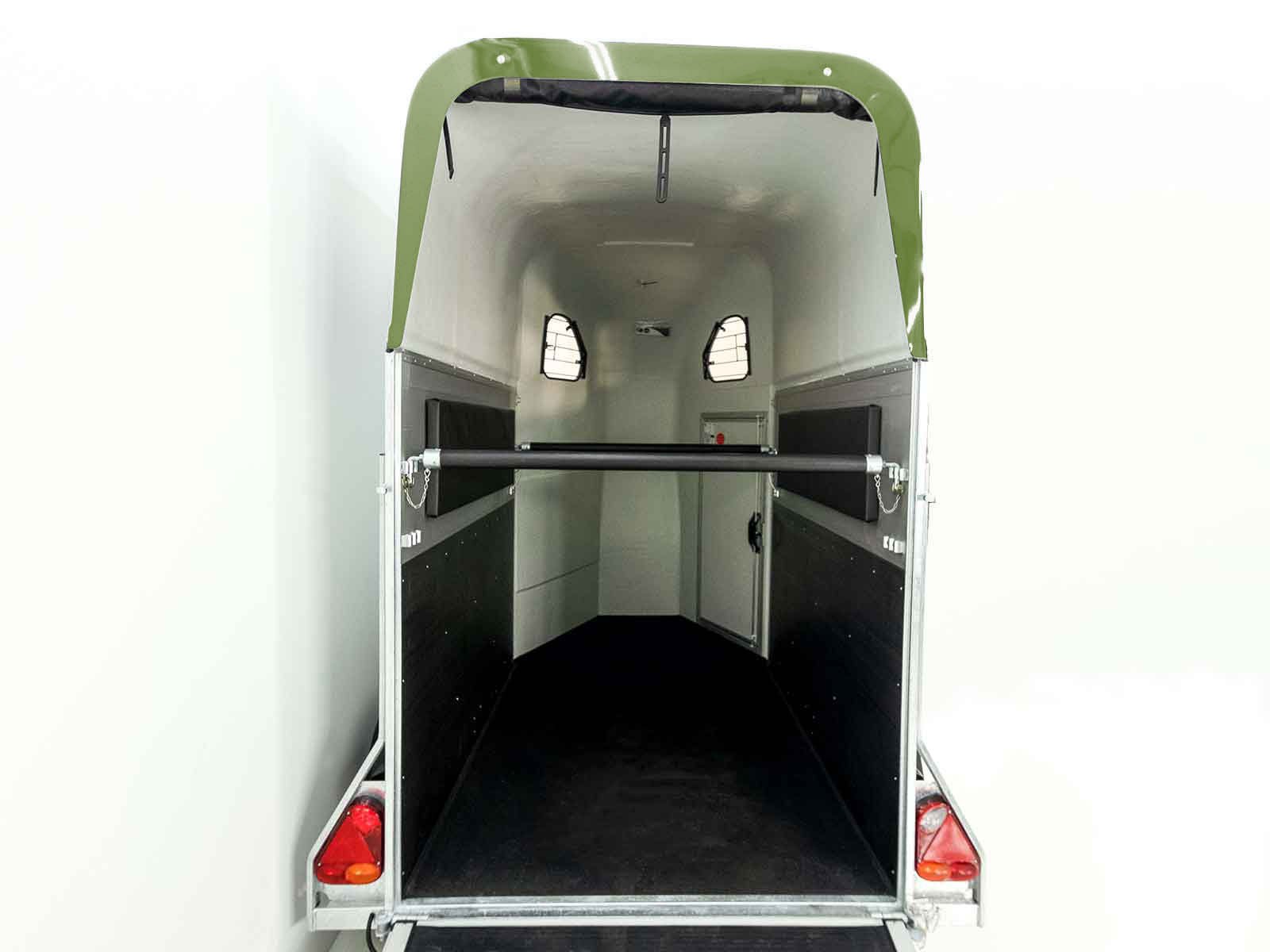 Cheval Liberte Pferdeanhänger GOLD One 1,5er | Pullman-Fahrwerk | olivgrün – Bild 8