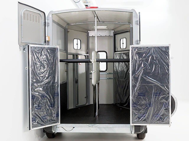 Ifor Williams Pferdeanhänger HB506|Frontausstieg|Klappenkombi|silber – Bild 13