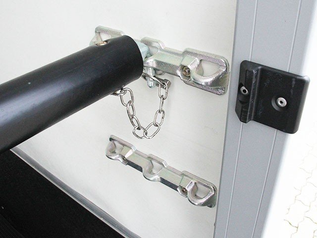 Ifor Williams Pferdeanhänger HB506|Sattelkammer|schwarz – Bild 9