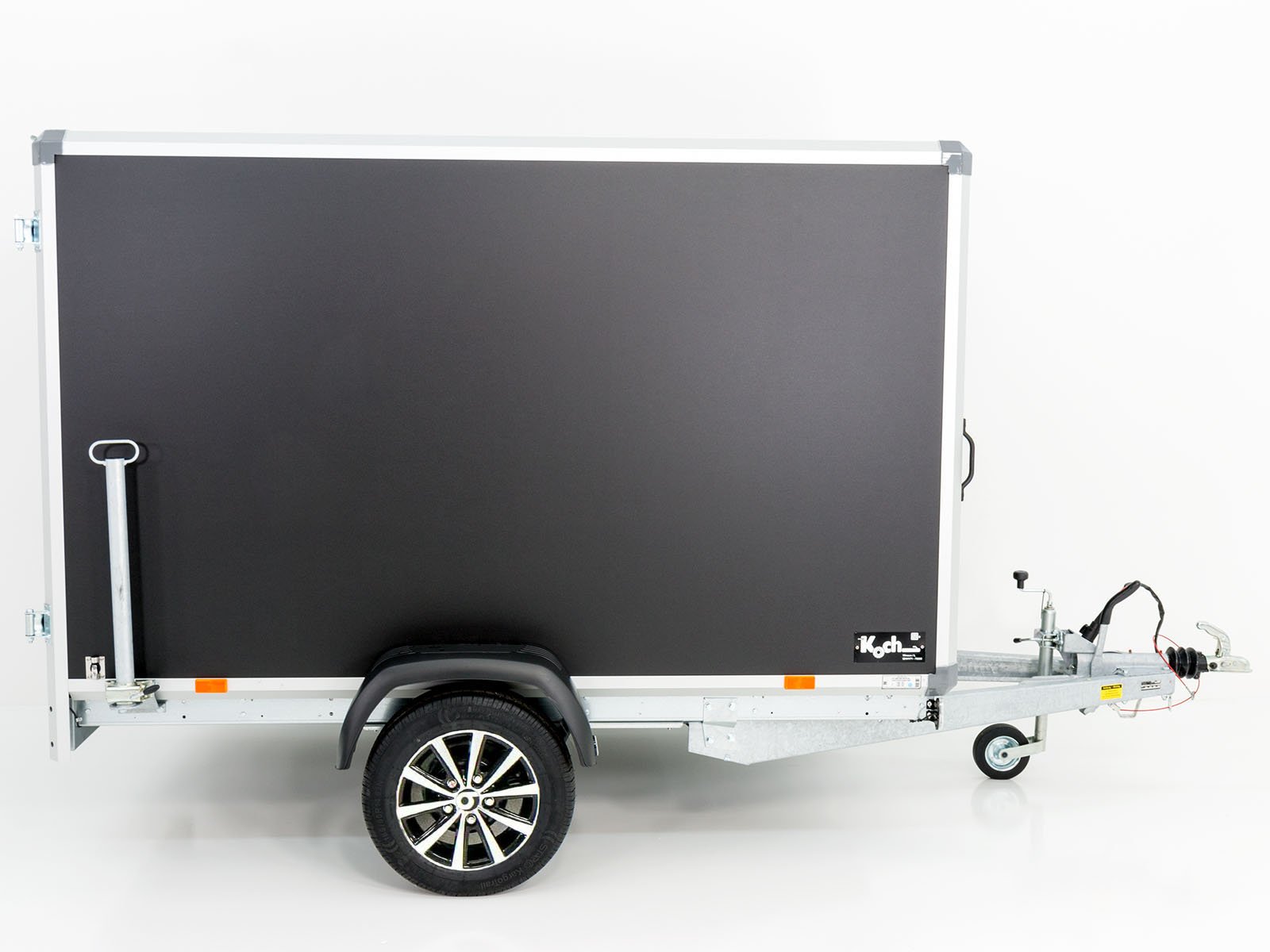 Variant Kofferanhänger Black Edition 148x258cm Höhe: 157cm 1,35t – Bild 6