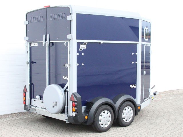 Ifor Williams Pferdeanhänger HB506|Sattelkammer|blau – Bild 15