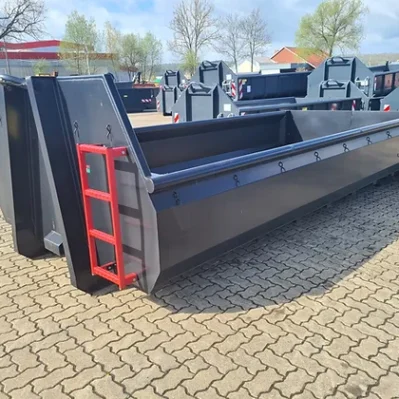 Roll-Off-Container mit schwarzen Doppelflügeltüren (11 m³)