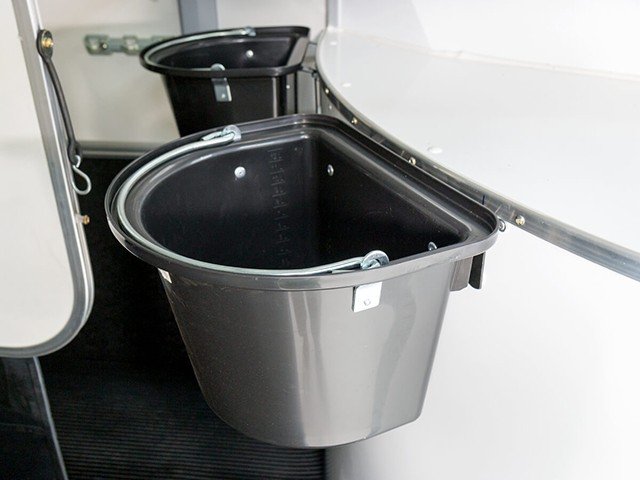 Ifor Williams Pferdeanhänger HB506|Sattelkammer|Anthrazit – Bild 14