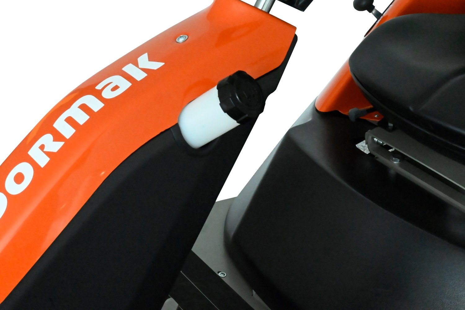 DORMAK_RXH_95_20_RD95003_03.jpg