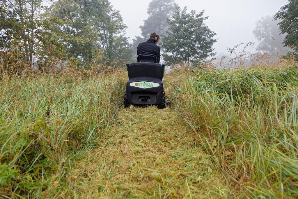Etesia-MKHPF-Hydro-80_03.jpg