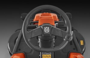 HUSQVARNA-Rider-R-216T-AWD_05.jpg